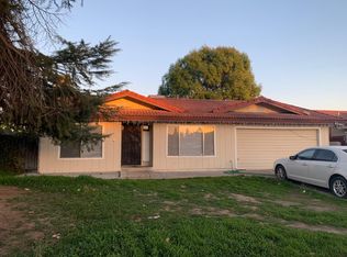 1938 N Maple St, Visalia, CA 93292