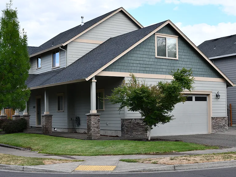 Conner Dr — Photo 29