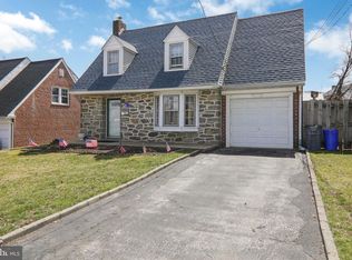 240 N Springfield Rd, Clifton Heights, PA 19018