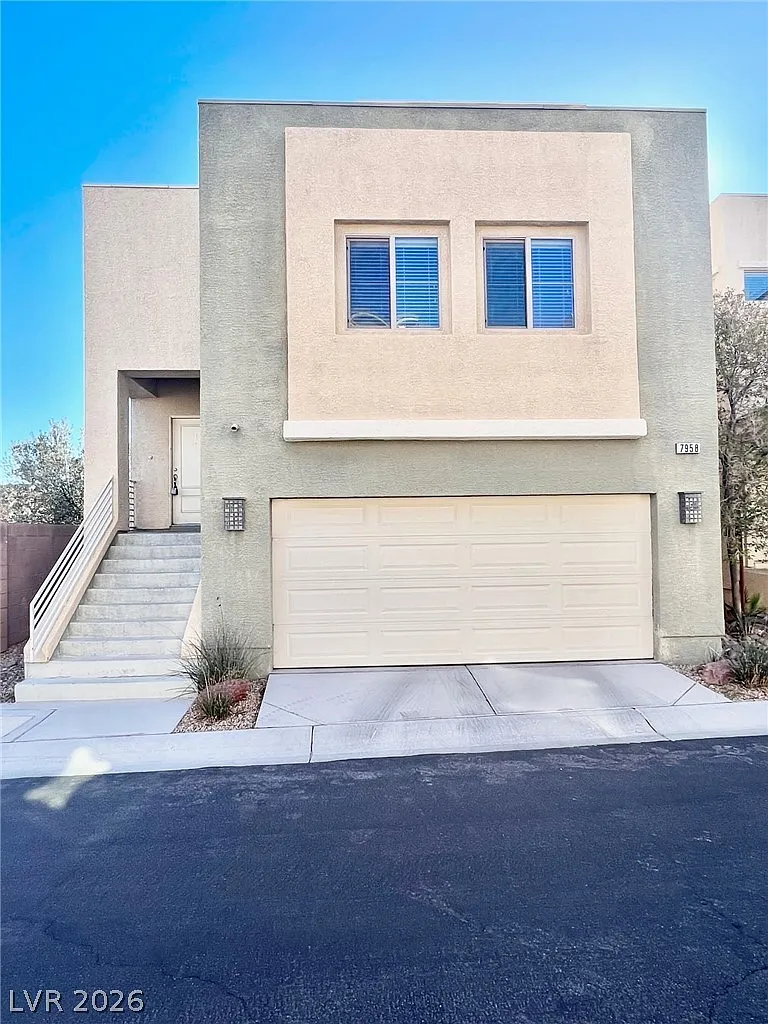 3 bed, 2.5 bath, 1874 sqft, $1,999 — Photo 4
