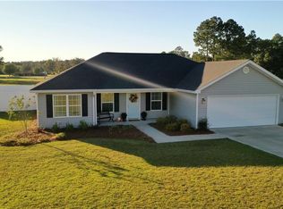 5703 Meadow Wood Dr, Blackshear, GA 31516