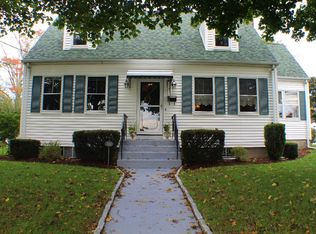 211 Pleasant St, Bridgewater, MA 02324