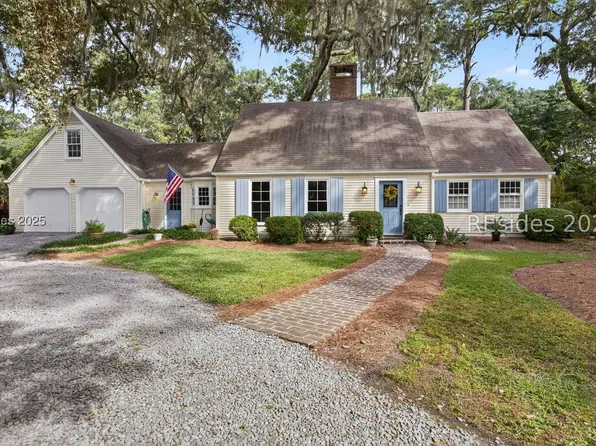 21 Widewater Rd, Hilton Head Island, SC 29926
