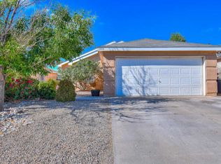 7904 Blue Avena Ave SW, Albuquerque, NM 87121