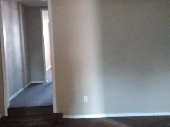 4th image of 812 E 17th St