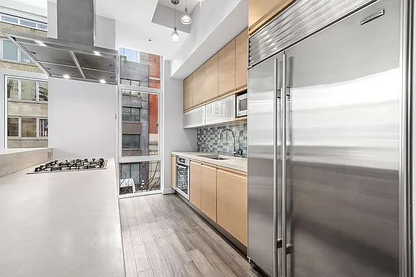 Rented by Compass | media 29