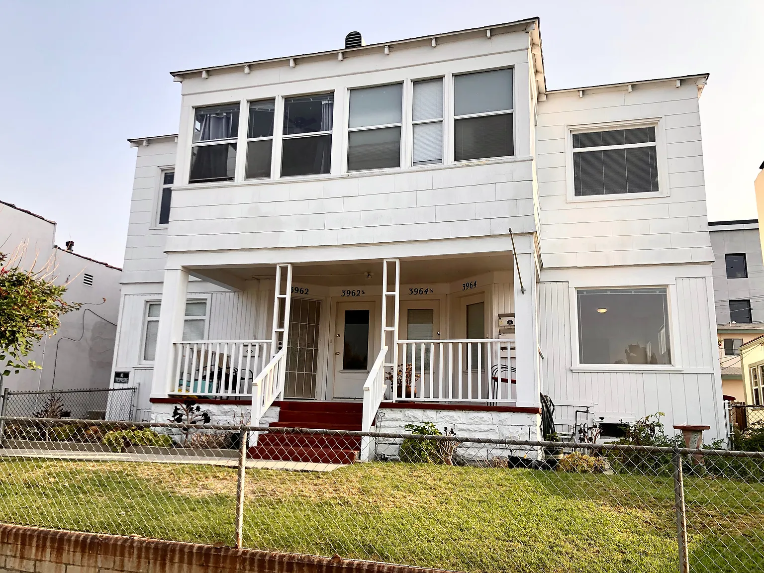 2 bed, 950 sqft, $3,400 — Photo 1