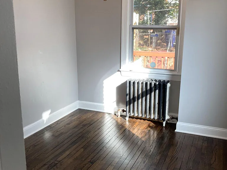 3326 10th Pl SE — Photo 10