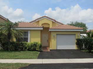 8281 SW 44th Pl, Fort Lauderdale, FL 33328