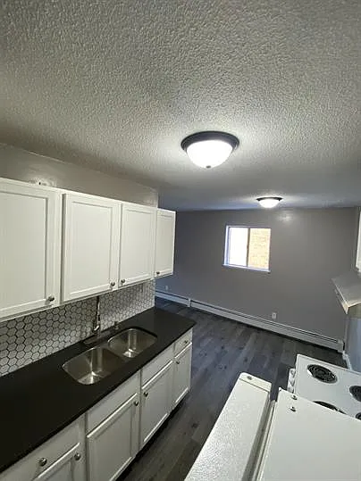 2533 3rd Ave S #25 — Photo 5