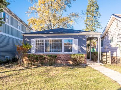 2424 Cowper Ave, Evanston, IL, 60201