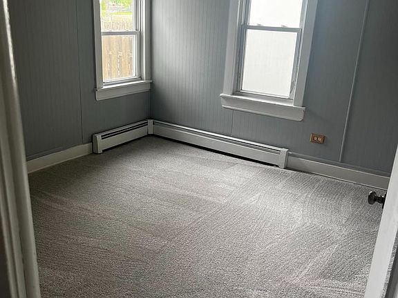 5th image of 707 Wesley Ave