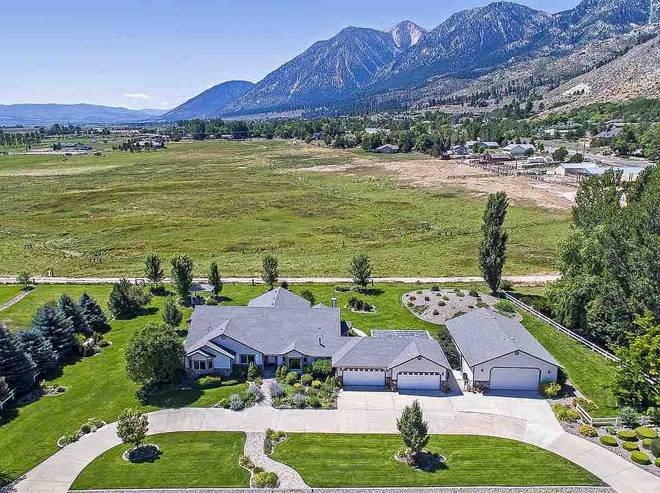 1st image of 217 Laura Springs Cir