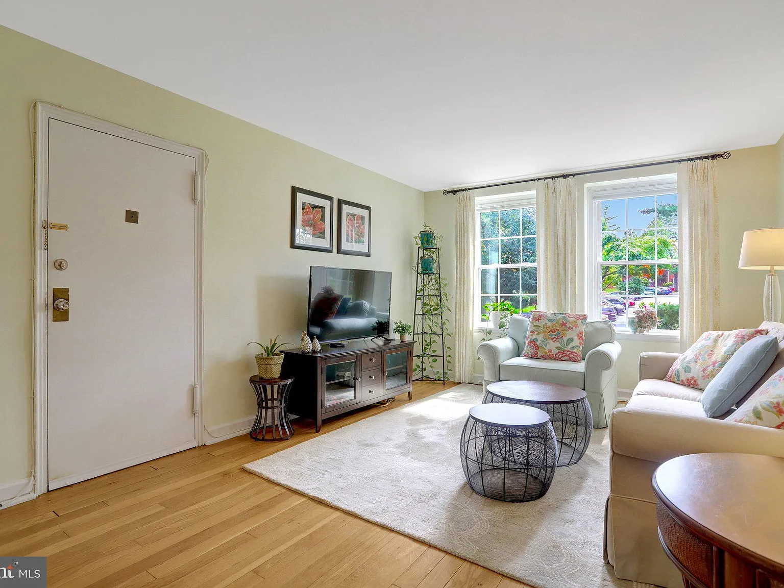 1 bed, 2.0 bath, 1422 sqft, $2,795 — Photo 4