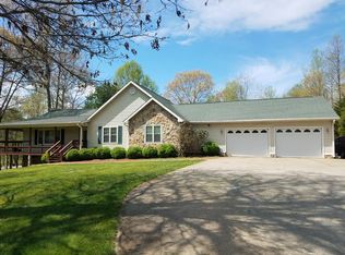 1259 Frank Joyce Rd, Sandy ridge, NC 27046