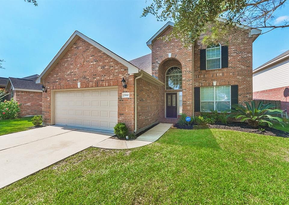 1st image of 25810 Orchard Knoll Ln