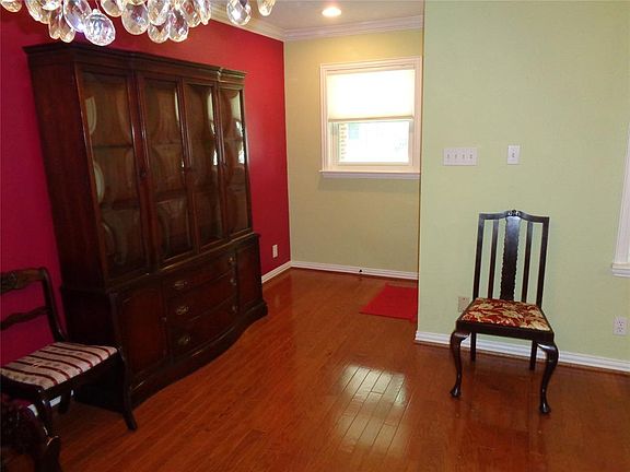 5th image of 1425 Harbor View Dr