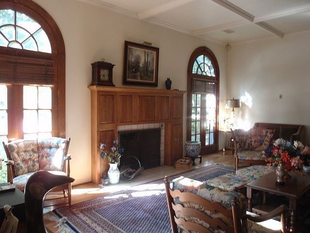 2nd image of 1818 Driftwood Ct