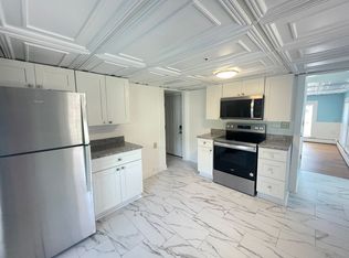 44 Main St APT 3, Raymond, NH 03077