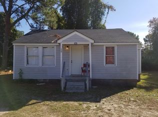 115 Kaye St, Spring Lake, NC 28390