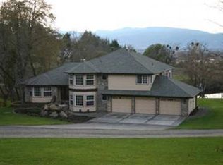 3984 N Foothill Rd, Medford, OR 97504