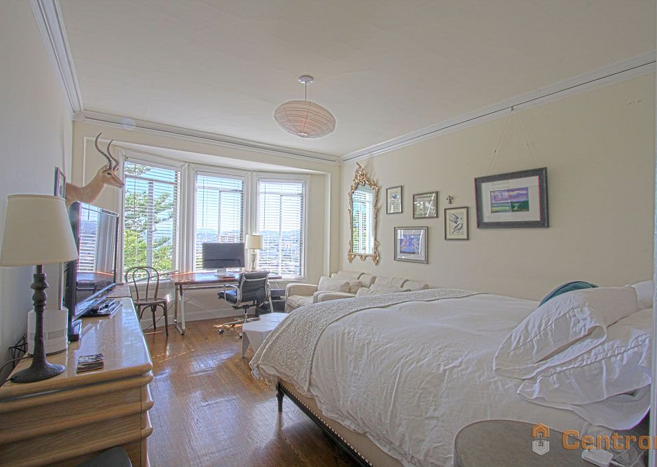 1st image of 2045 California St #14