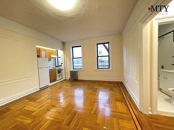 2nd image of 34-20 30th St #3A