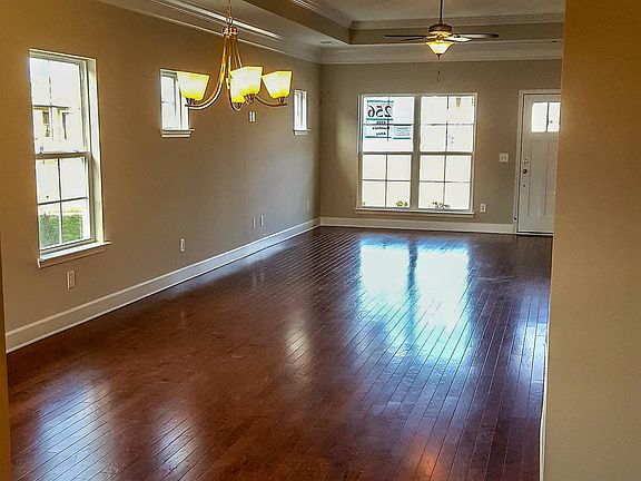 5th image of 4010 Liberton Way #239-lot 239