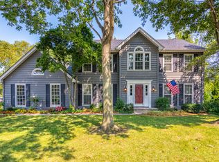 947 W Bailey Rd, Naperville, IL 60565