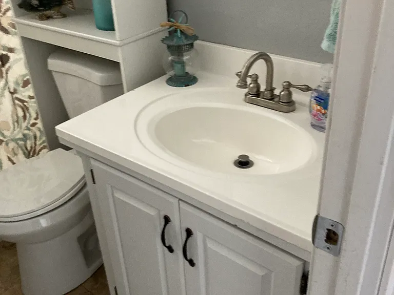 4517 Katie Cir E — Photo 16