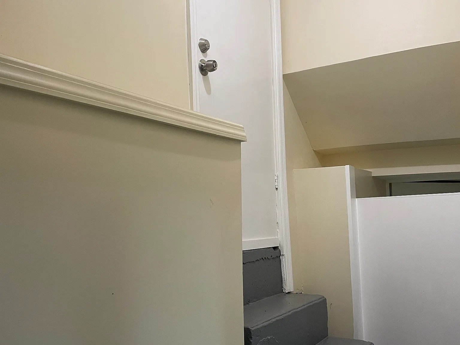 Studio, $1,400 — Photo 4