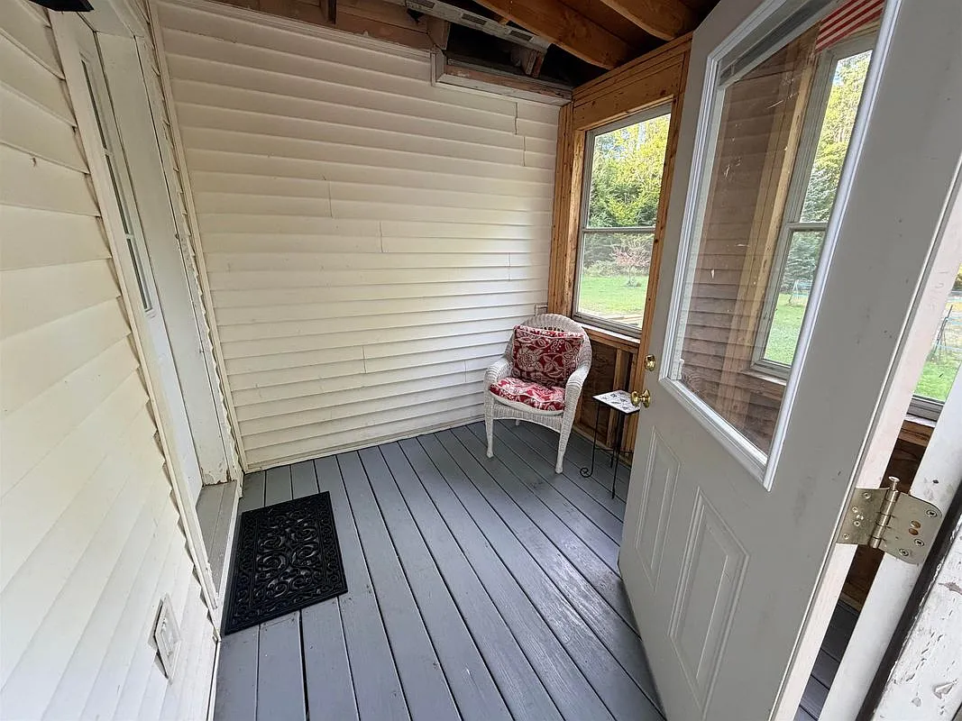 1 bed, 1.0 bath, 681 sqft, $1,500 — Photo 2
