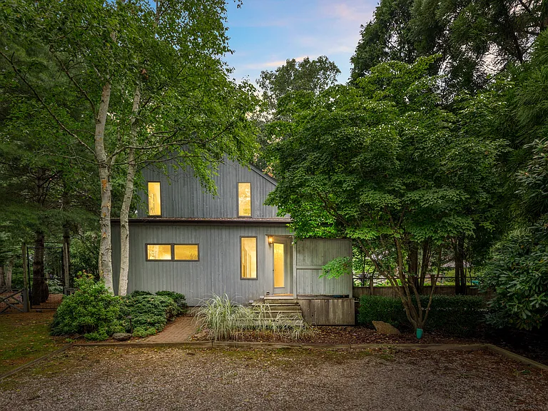 10 Whale Rock Ln — Photo 18