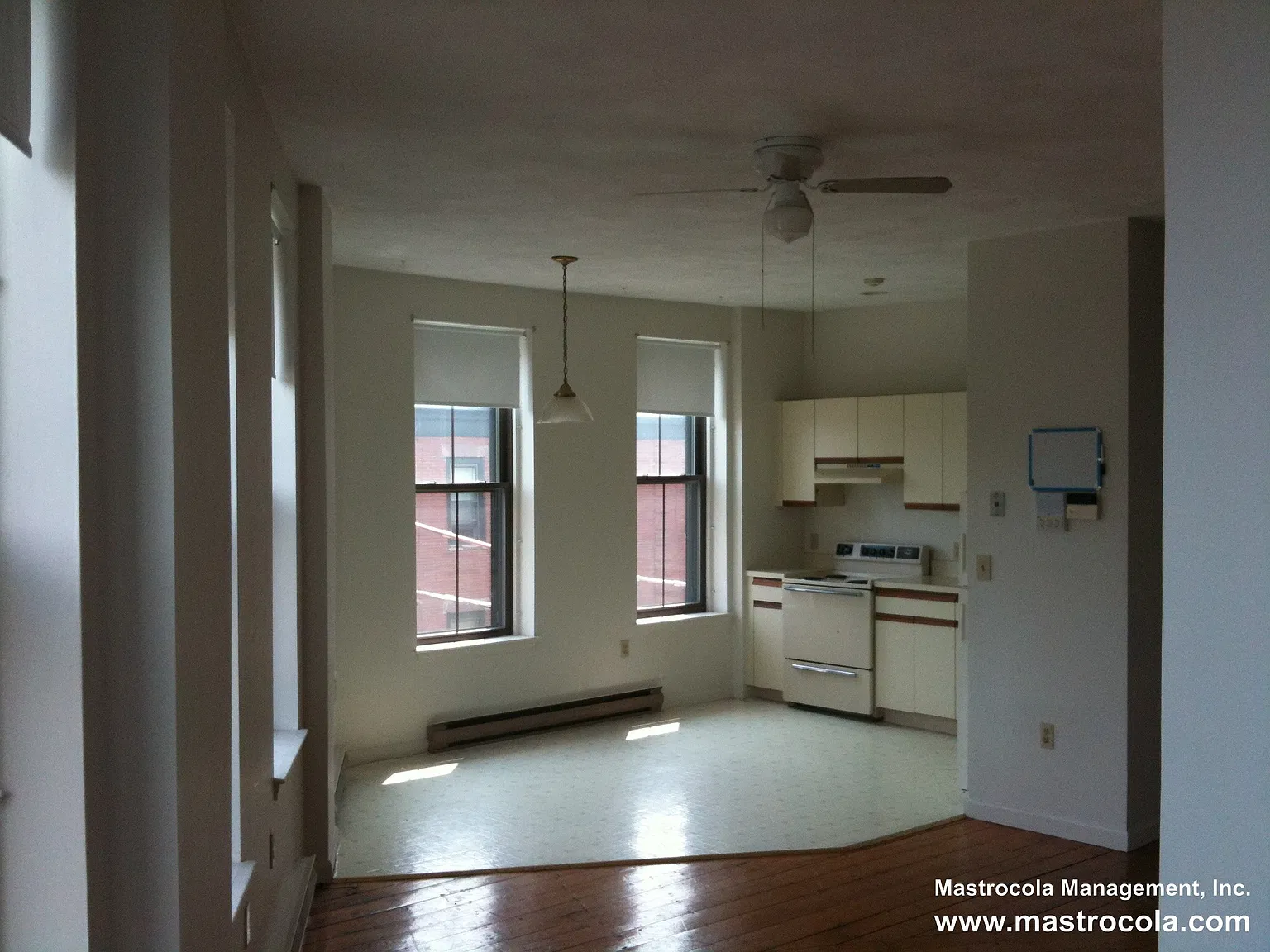 1 bed, 1.0 bath, 800 sqft, $2,035 — Photo 4