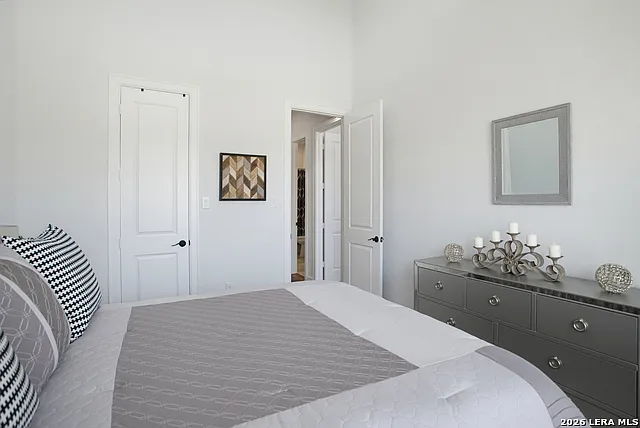 3716 Cualquiera — Photo 32