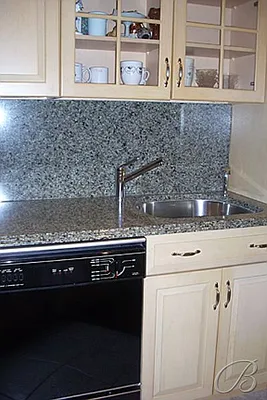 Sold by Bellmarc Realty | media 28