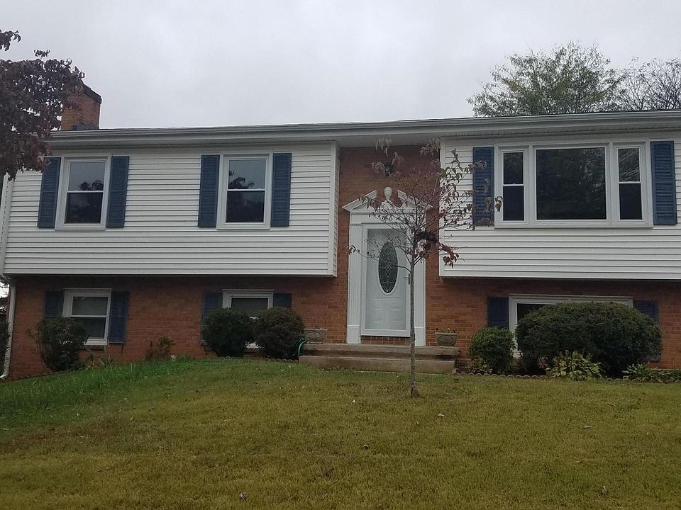 1st image of 516 McGeorge Dr