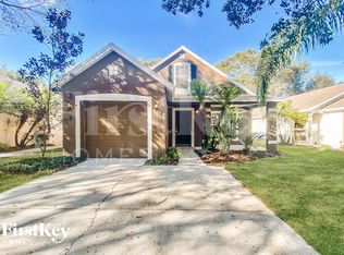 6017 Kiteridge Dr, Lithia, FL 33547