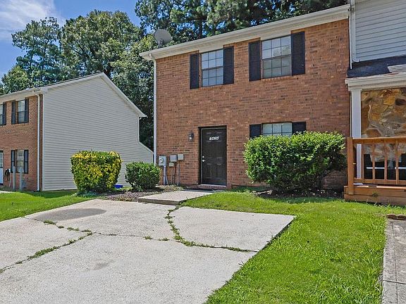 2nd image of 1424 Springleaf Cir SE
