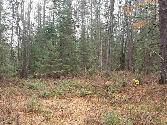 3rd image of 4174 Sanmott Trl NE