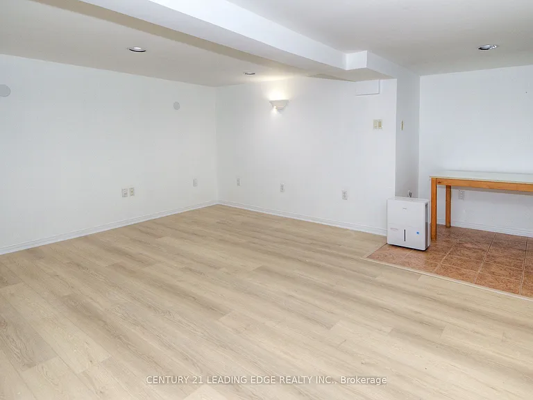 9 Wallington Ave — Photo 4