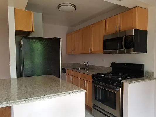 Rented by Stellar Management | media 16