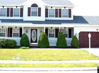 34 Commanche Trl, Hanover, PA 17331