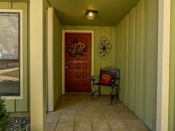3rd image of 3848 Forest Creek Way