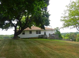 9532 Bottle Ln, Cambridge, OH 43725