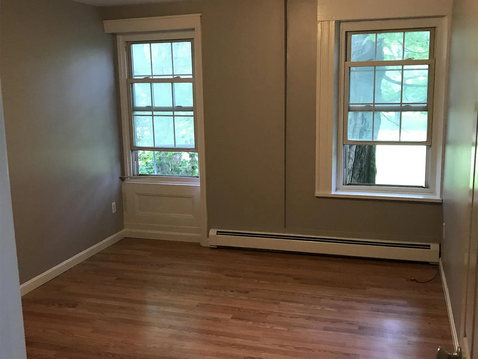 215 Pearl Street - 2 — Photo 4