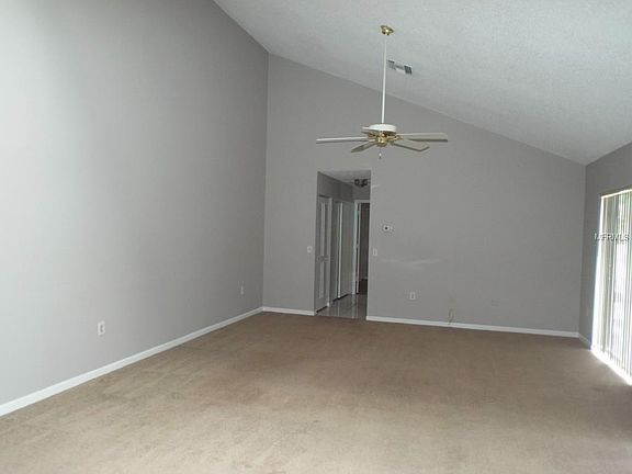 5th image of 3186 Charter Club Dr APT B