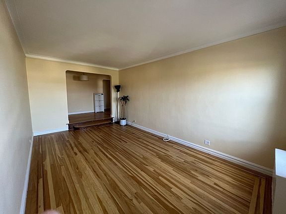 4th image of 68-63 108th St APT 6F