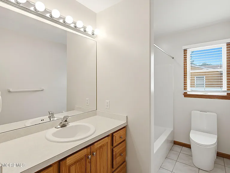 92 Birch St — Photo 21
