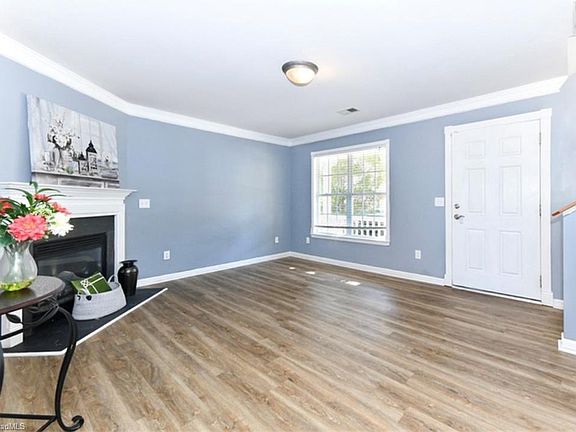 5th image of 3929 Bluestem Dr